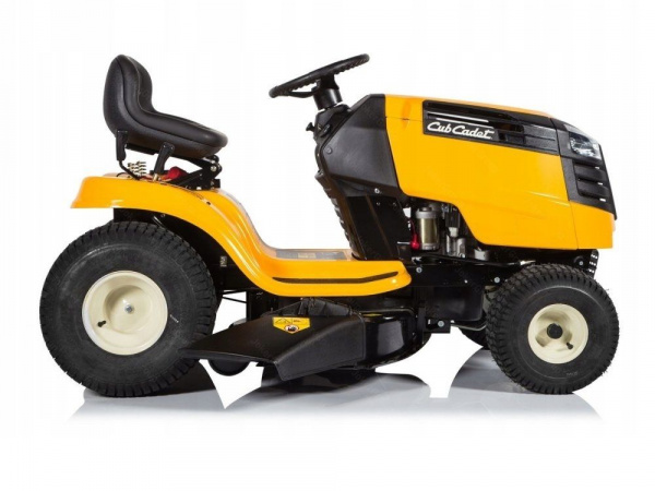 Мини трактор Cub Cadet XT1 OS107