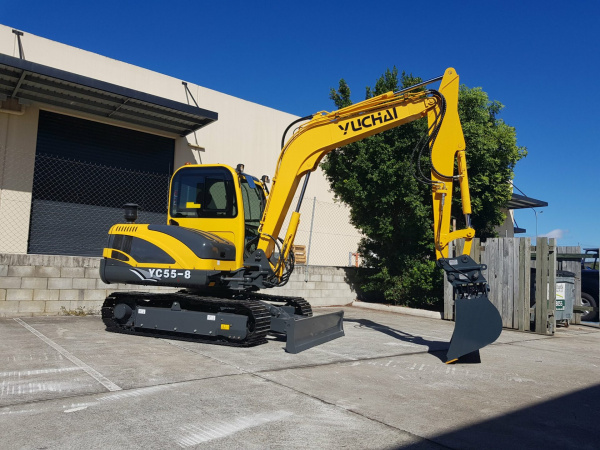Гусеничный экскаватор Yuchai YC 55-8 - купить